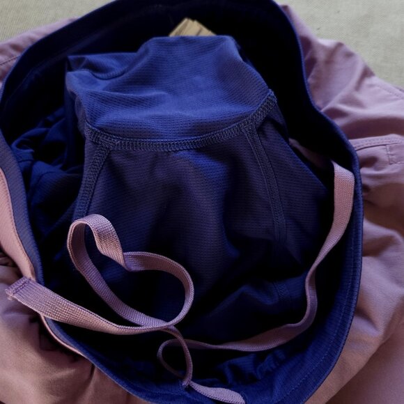 Fabletics The Fundamental II Short, Lined, Medium, 7" Inseam, Purple - Picture 6 of 7